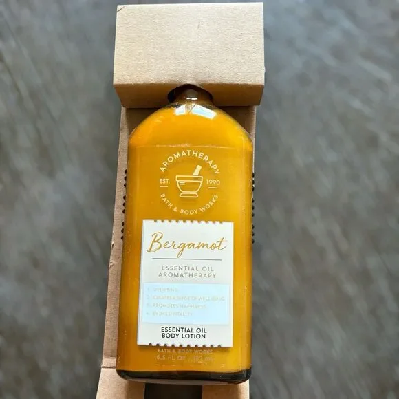 Bath & Body Works- BERGAMOT Essential Oil Lotion –Glass Bottle – RARE HTF- NEW - Picture 5 of 6